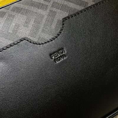 フェンディバッグ素材ディテール